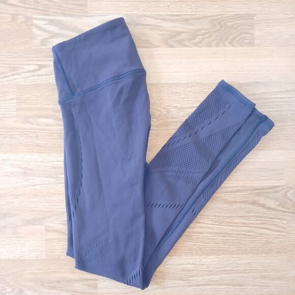 Lululemon Reveal Precision Tight 25" Boysenberry Purple Size 4 - Picture 3 of 8